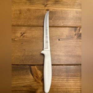 Dexter Russell Sani-Safe S156SC Serrated Utility Knife 6" NSF Certified-white